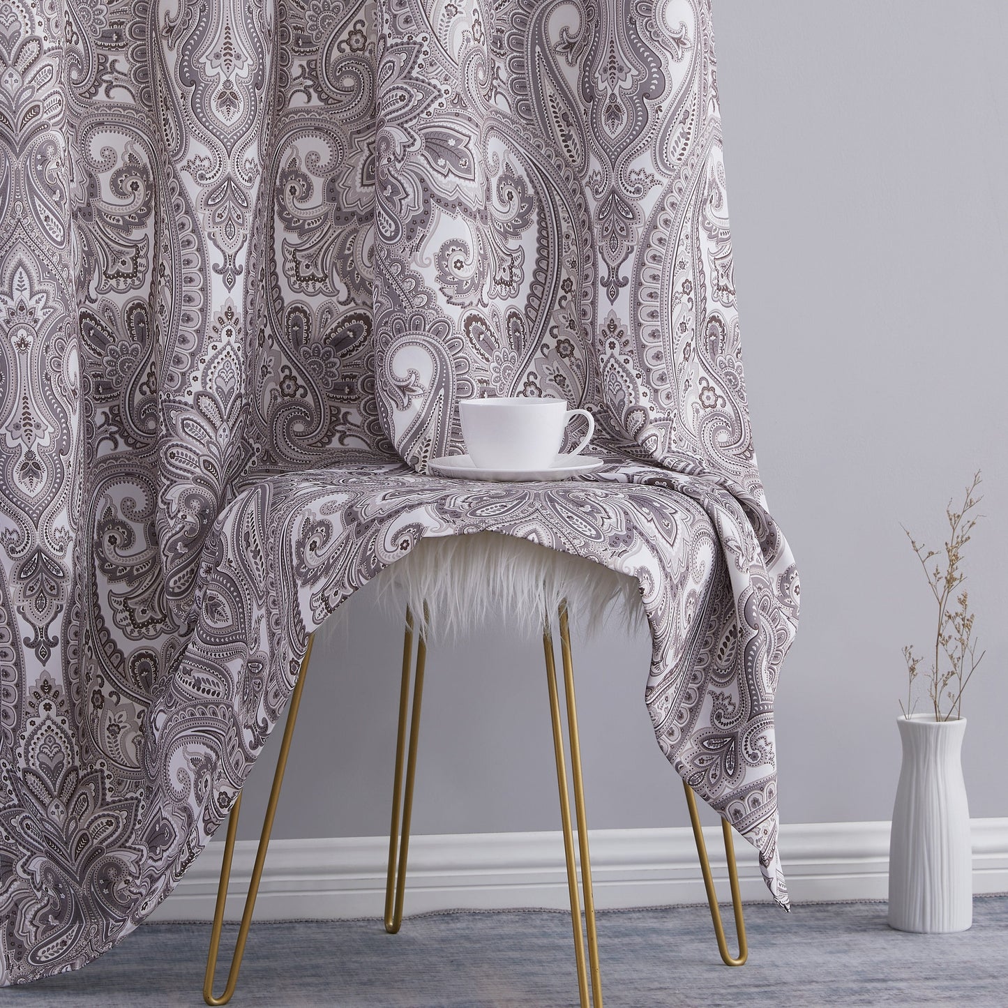 HLC.me Paris Paisley Print Light Reducing Filtering Grommet Window Curtain Panels - Set of 2