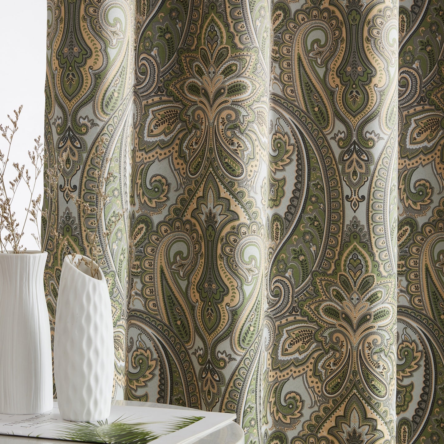 HLC.me Paris Paisley Print Light Reducing Filtering Grommet Window Curtain Panels - Set of 2