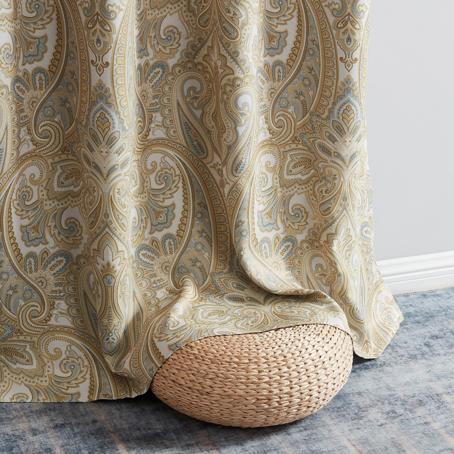 HLC.me Paris Paisley Print Light Reducing Filtering Grommet Window Curtain Panels - Set of 2